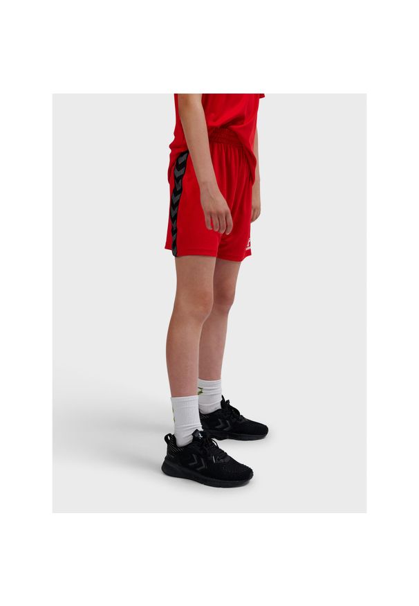 Szorty dla dzieci Hummel autentyczne Pl. Kolor: wielokolorowy, czerwony, różowy. Długość: krótkie. Styl: sportowy, młodzieżowy