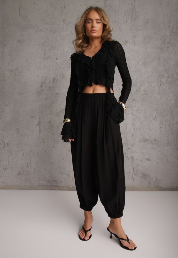 Renee - Czarne Spodnie High Waist o Kroju Balloon Mezesha. Okazja: na co dzień. Stan: podwyższony. Kolor: czarny. Długość: krótkie. Styl: boho, casual