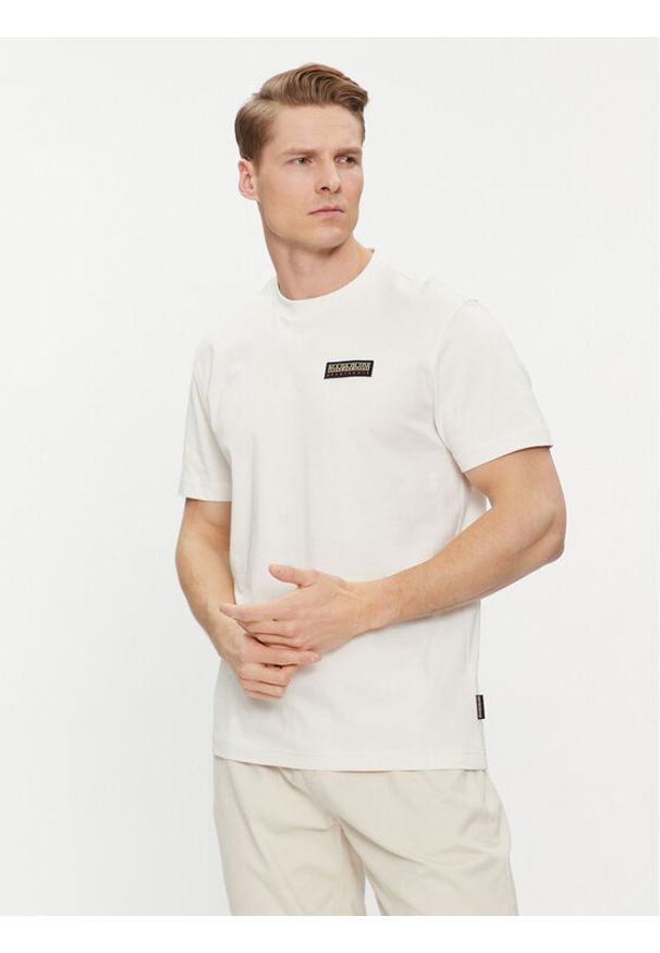 Napapijri T-Shirt Iaato NP0A4HFZ Écru Regular Fit. Materiał: bawełna