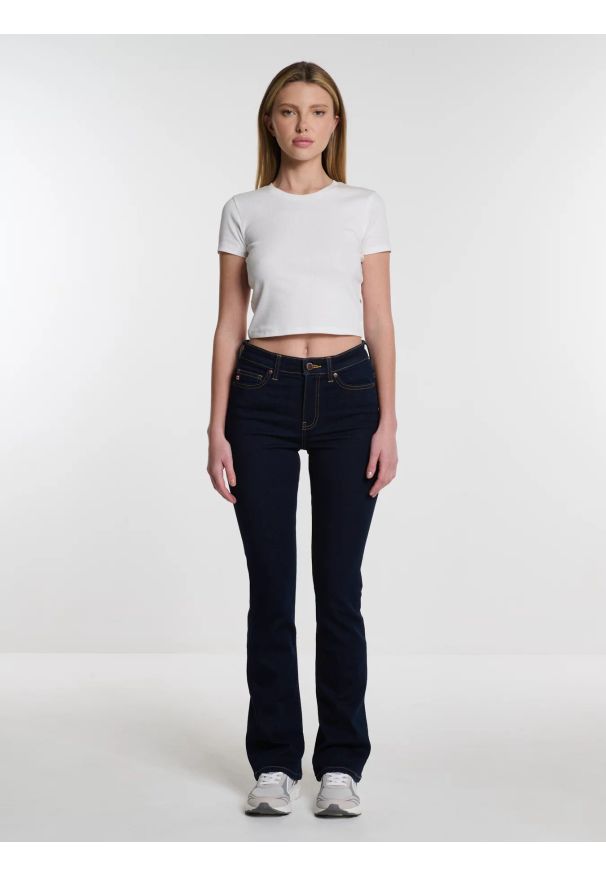 Big-Star - Jeansy damskie granatowe Adela Bootcut 505. Kolor: niebieski