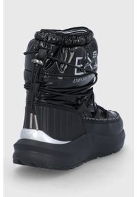 EA7 Emporio Armani Śniegowce kolor czarny. Nosek buta: okrągły. Kolor: czarny. Materiał: guma