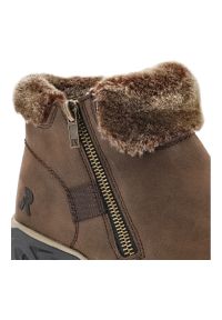 Brązowe Botki Rieker Ocieplane Buty Damskie Zapinane. Okazja: na co dzień. Zapięcie: zamek. Kolor: brązowy. Materiał: futro, materiał. Sezon: zima. Styl: casual, klasyczny, elegancki #8