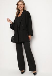 Born2be - Czarna Marynarka Oversize Dwurzędowa z Imitacją Kieszeni Tinnielle. Okazja: na co dzień. Kolor: czarny. Materiał: jeans. Styl: wizytowy, casual