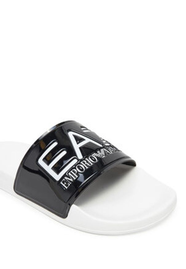 EA7 Emporio Armani Klapki 7X000108 AF15118 FC079 Czarny. Kolor: czarny. Materiał: syntetyk