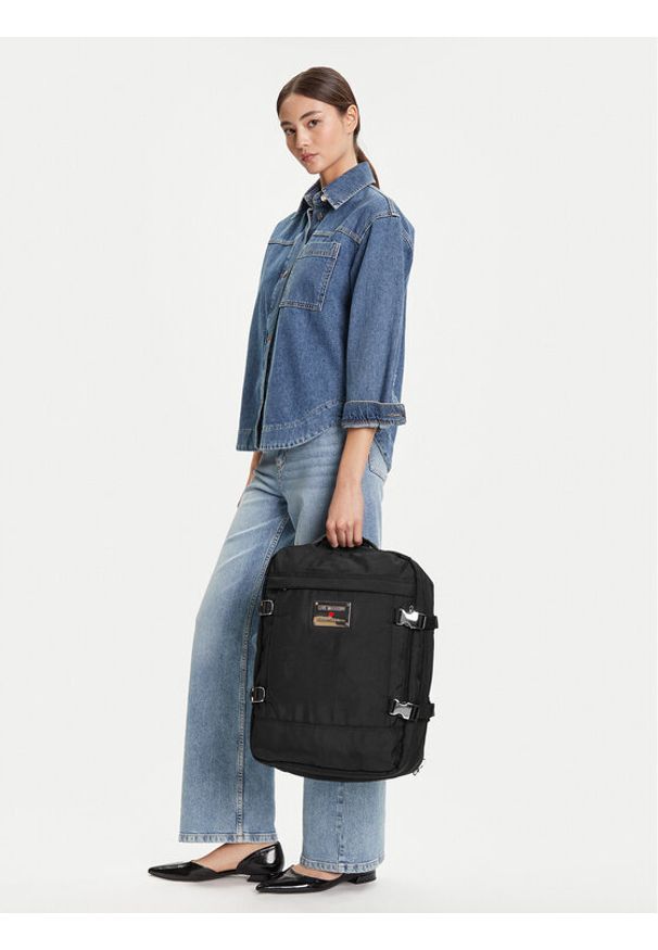 Love Moschino - LOVE MOSCHINO Plecak JC4200PP1NLN100A Czarny. Kolor: czarny. Materiał: materiał