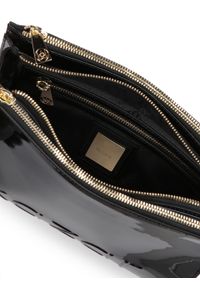 Kazar - Lakierowana torebka na pasku w stylu minimal. Kolor: czarny. Wzór: aplikacja. Materiał: lakierowane, skórzane #6