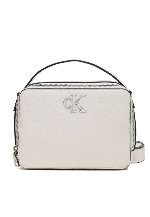 Calvin Klein Jeans Torebka Minimal Monogram Camera 18 K60K610683 Biały. Kolor: biały. Materiał: skórzane