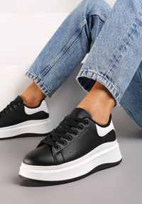 Renee - Czarne Sznurowane Sneakersy z Imitacji Skóry na Platformie Filamena. Kolor: czarny. Materiał: skóra. Obcas: na platformie