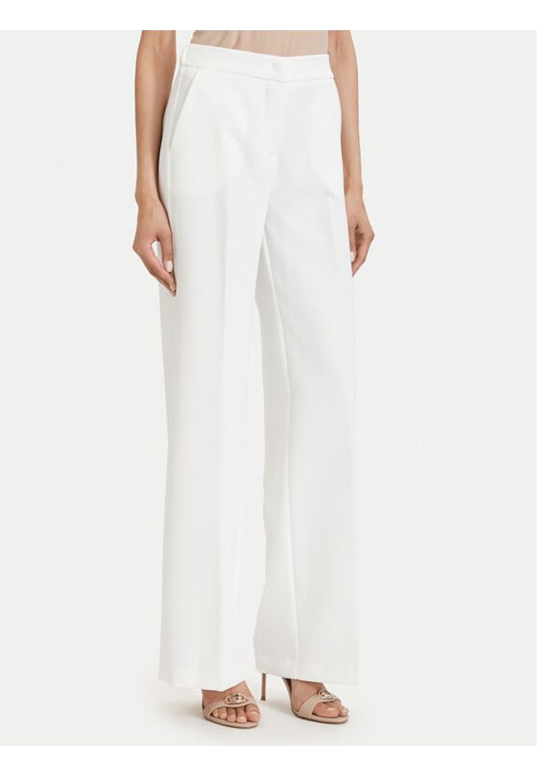 Maryley Spodnie materiałowe 26EB598/43VA Biały Regular Fit. Kolor: biały. Materiał: syntetyk
