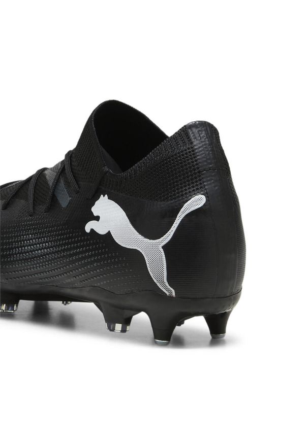 Puma - Buty piłkarskie FUTURE 7 MATCH MxSG PUMA Black White. Kolor: czarny, biały, wielokolorowy. Materiał: materiał, syntetyk. Sport: piłka nożna