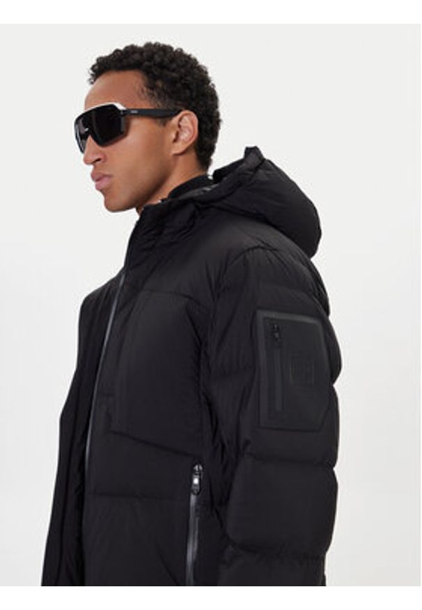 BOSS Kurtka puchowa Riplite 50543963 Czarny Regular Fit. Kolor: czarny. Materiał: syntetyk