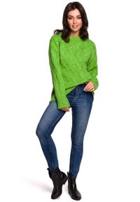 BE Knit - Sweter damski wełniany luźny fason ciepły puszysty zielony. Kolekcja: plus size. Kolor: zielony. Materiał: wełna. Długość rękawa: długi rękaw. Długość: długie. Wzór: ze splotem. Sezon: jesień, zima. Styl: klasyczny #3