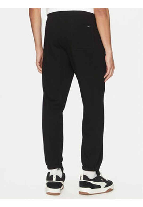Vans Spodnie dresowe Core Basic VN000HQ2 Czarny Loose Fit. Kolor: czarny. Materiał: bawełna