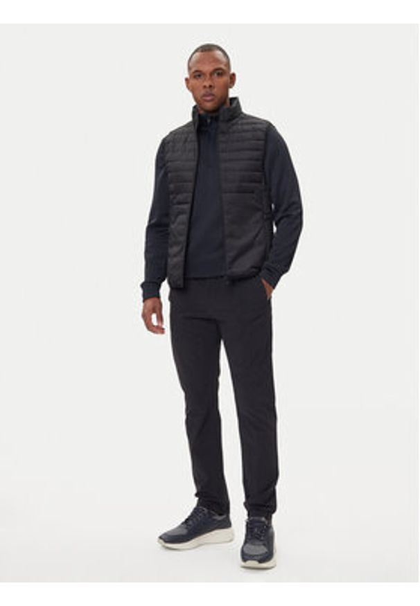 BOSS Kamizelka Urbanex 50545867 Czarny Regular Fit. Kolor: czarny. Materiał: syntetyk