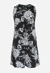 Born2be - Czarna Trapezowa Sukienka Midi w Kwiaty Lexani. Okazja: na co dzień. Kolor: czarny. Długość rękawa: bez rękawów. Wzór: kwiaty. Typ sukienki: trapezowe. Styl: casual. Długość: midi #4