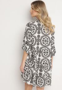 Born2be - Biało-Czarna Bawełniana Sukienka Rozkloszowana z Guzikami Janisse. Okazja: na co dzień. Kolor: czarny. Materiał: bawełna. Typ sukienki: proste, rozkloszowane. Styl: elegancki, casual, klasyczny #6