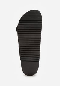 Born2be - Czarne Klasyczne Klapki z Zamszu Naturalnego z Paskami z Klamrami z Regulacją Realie. Okazja: na co dzień. Kolor: czarny. Materiał: zamsz. Wzór: paski. Styl: klasyczny #6