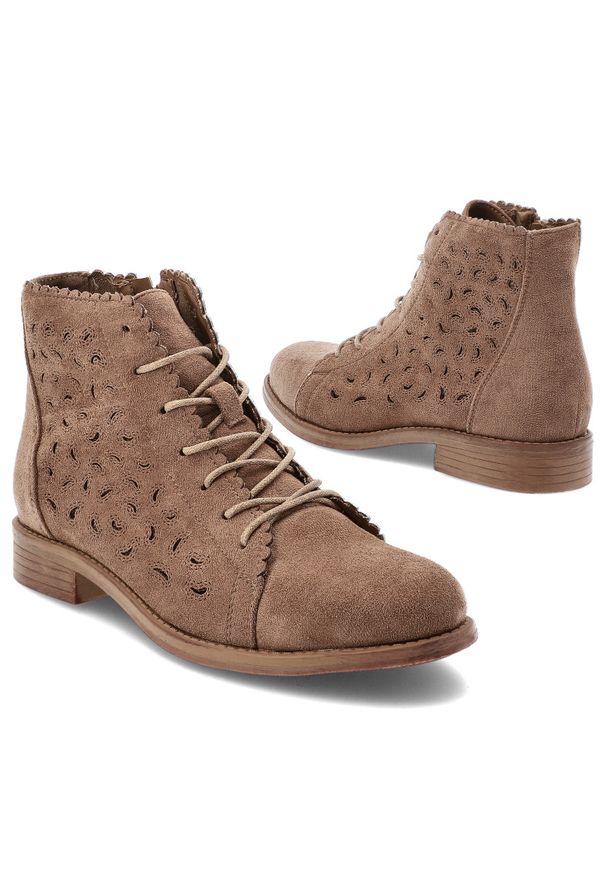 Brązowe Botki S.Barski Stylowe Obuwie Damskie. Zapięcie: sznurówki. Kolor: brązowy. Materiał: materiał. Szerokość cholewki: normalna. Wzór: ażurowy. Styl: elegancki