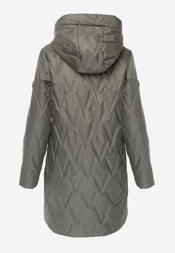 Born2be - Zielona Pikowana Kurtka Przejściowa Parka z Kapturem o Długim Kroju z Ozdobą Isaline. Okazja: na co dzień. Typ kołnierza: kaptur. Kolor: zielony. Materiał: poliester, dresówka. Długość: długie. Wzór: aplikacja. Styl: casual, klasyczny