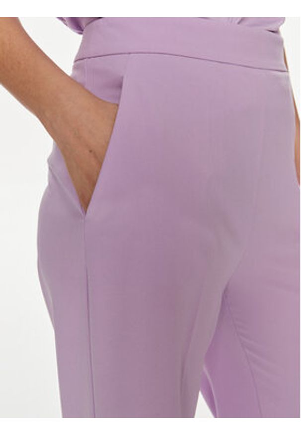 Patrizia Pepe Spodnie materiałowe 2P1603/A049-M495 Fioletowy Regular Fit. Kolor: fioletowy. Materiał: syntetyk