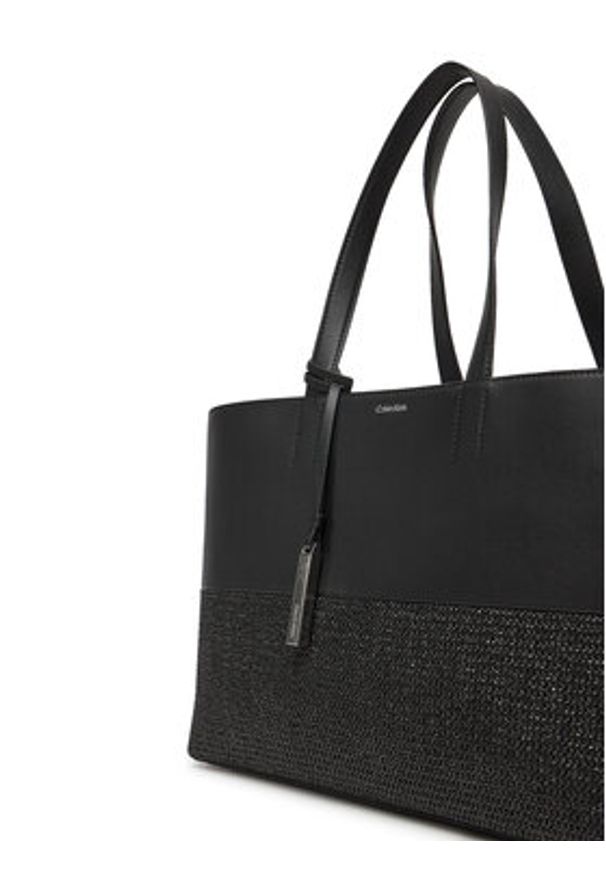 Calvin Klein Torebka Ck Mixmedia Shopper_Raffia K60K613167 Czarny. Kolor: czarny. Materiał: skórzane
