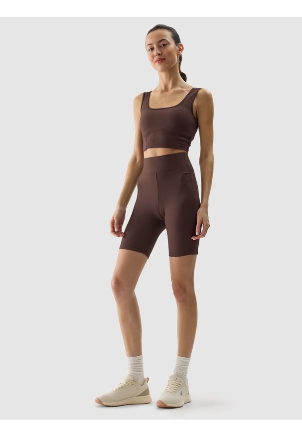 4f - Legginsy kolarki z prążkowanej dzianiny damskie - brązowe. Kolor: brązowy. Materiał: prążkowany, dzianina. Wzór: jednolity, prążki