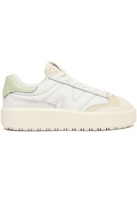 Buty damskie New Balance CT302SG – białe. Okazja: na co dzień. Kolor: biały. Materiał: materiał, guma, dresówka, zamsz, skóra. Szerokość cholewki: normalna #1