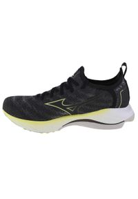 Buty do biegania męskie Mizuno Wave Neo Wind. Kolor: wielokolorowy, czarny, zielony. Materiał: guma, materiał, syntetyk. Model: Mizuno Wave