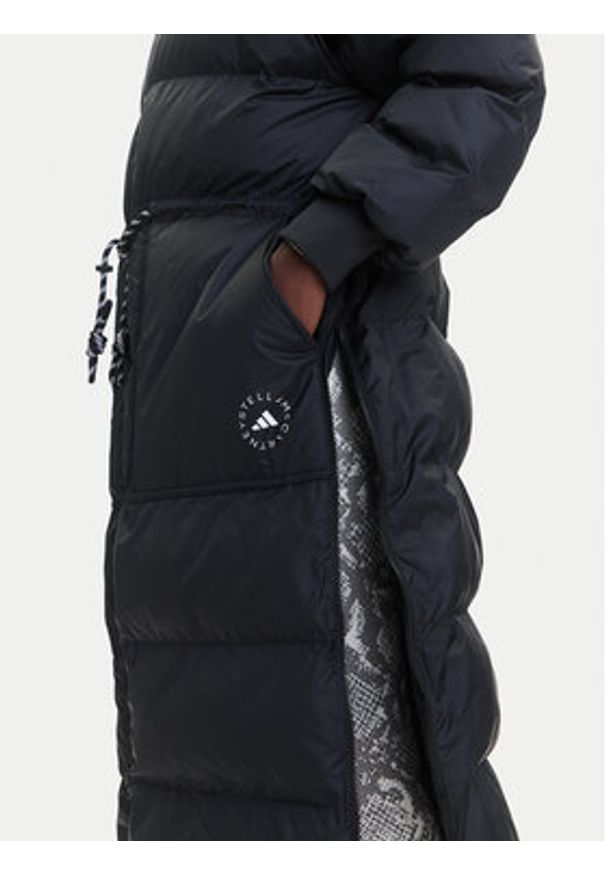 Adidas by Stella McCartney - adidas by Stella McCartney Kurtka zimowa IX3081 Czarny Loose Fit. Kolor: czarny. Materiał: syntetyk. Sezon: zima
