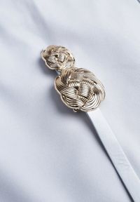 Born2be - Niebieskie Spódnico-Szorty z Wysokim Stanem Paskiem i Metaliczną Ozdobą Narnllea. Okazja: na co dzień. Stan: podwyższony. Kolor: niebieski. Materiał: jeans. Wzór: aplikacja. Styl: casual, elegancki, klasyczny #7