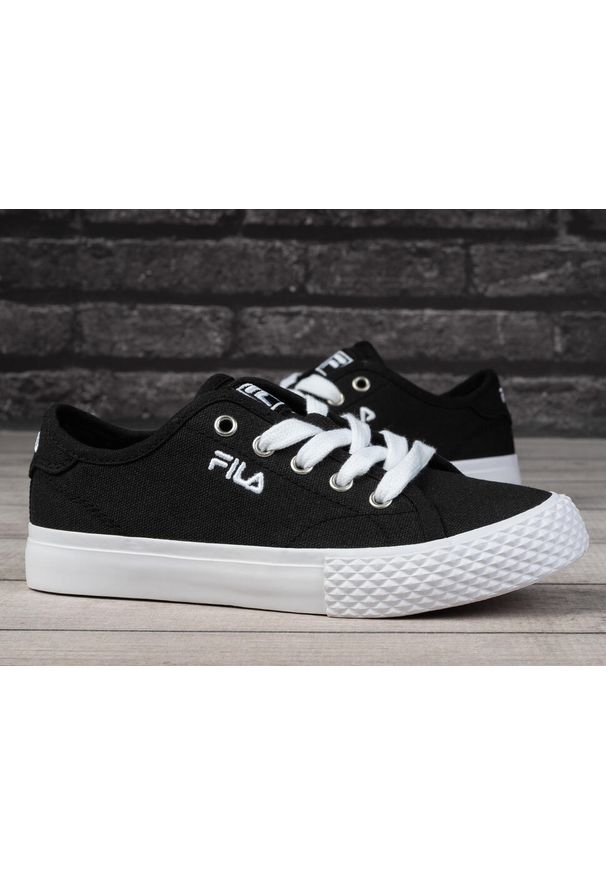 Buty dziecięce trampki sportowe Fila POINTER CLASSIC. Kolor: wielokolorowy, biały, czarny. Sport: turystyka piesza