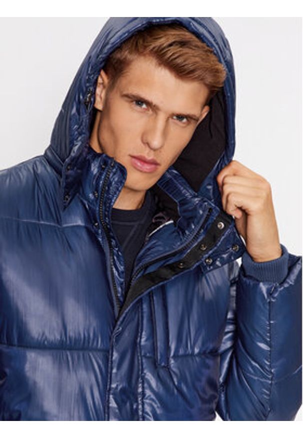 Guess Kurtka zimowa M3BL28 WFP50 Granatowy Regular Fit. Kolor: niebieski. Materiał: syntetyk. Sezon: zima