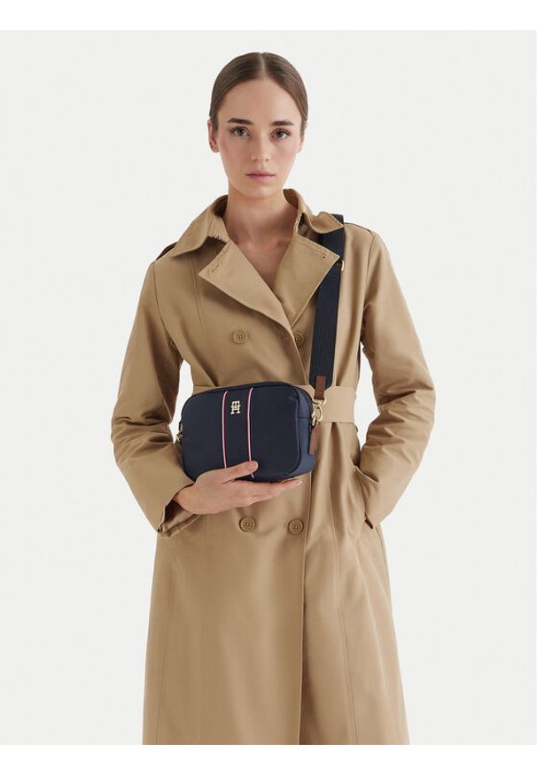 TOMMY HILFIGER - Tommy Hilfiger Torebka Popette Camera Bag Corp AW0AW17710 Granatowy. Kolor: niebieski