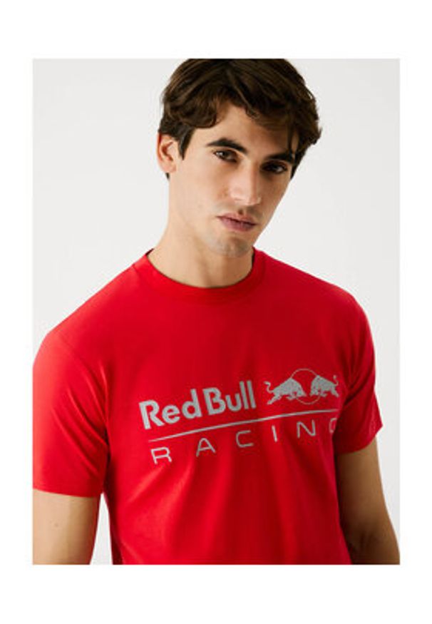Pepe Jeans T-Shirt Red Bull Racing Logo Print 2025 Czerwony Regular Fit. Kolor: czerwony. Materiał: bawełna. Wzór: nadruk