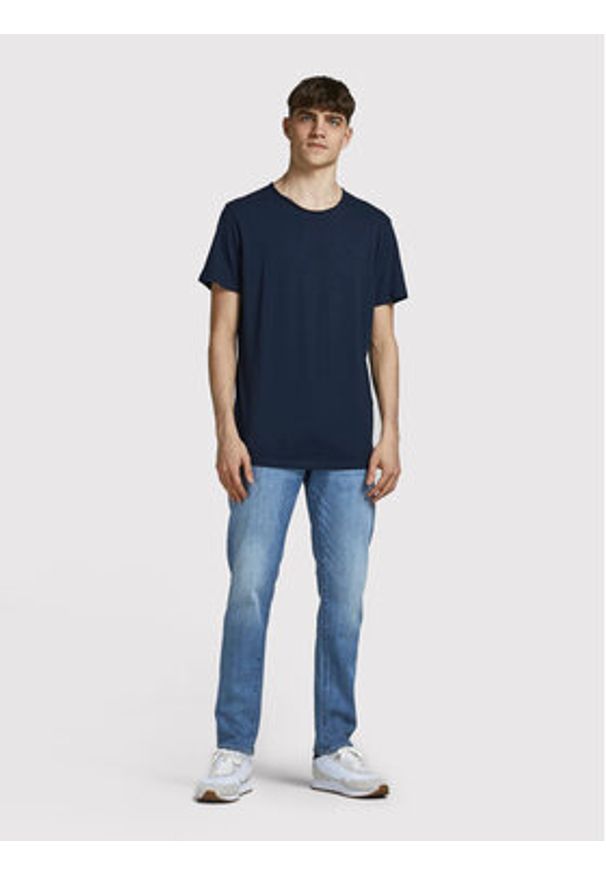 Jack & Jones - Jack&Jones T-Shirt Basher 12182498 Granatowy Regular Fit. Kolor: niebieski. Materiał: bawełna