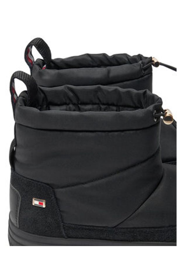 TOMMY HILFIGER - Tommy Hilfiger Śniegowce Flag Nylon Mini Snowboot FW0FW08334 Czarny. Kolor: czarny. Materiał: materiał