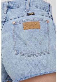 Wrangler szorty jeansowe damskie gładkie medium waist. Okazja: na co dzień. Kolor: niebieski. Materiał: jeans. Wzór: gładki. Styl: casual #3