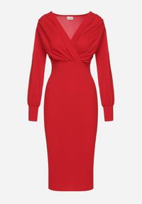 Born2be - Czerwona Dopasowana Sukienka Koktajlowa z Kopertowym Dekoltem Redalia. Okazja: na imprezę. Typ kołnierza: dekolt kopertowy. Kolor: czerwony. Typ sukienki: kopertowe. Styl: wizytowy #4