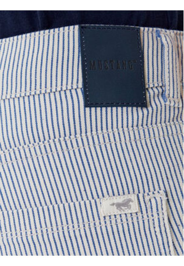Mustang Jeansy Shelby 1016549 Beżowy Bootcut Fit. Kolor: beżowy