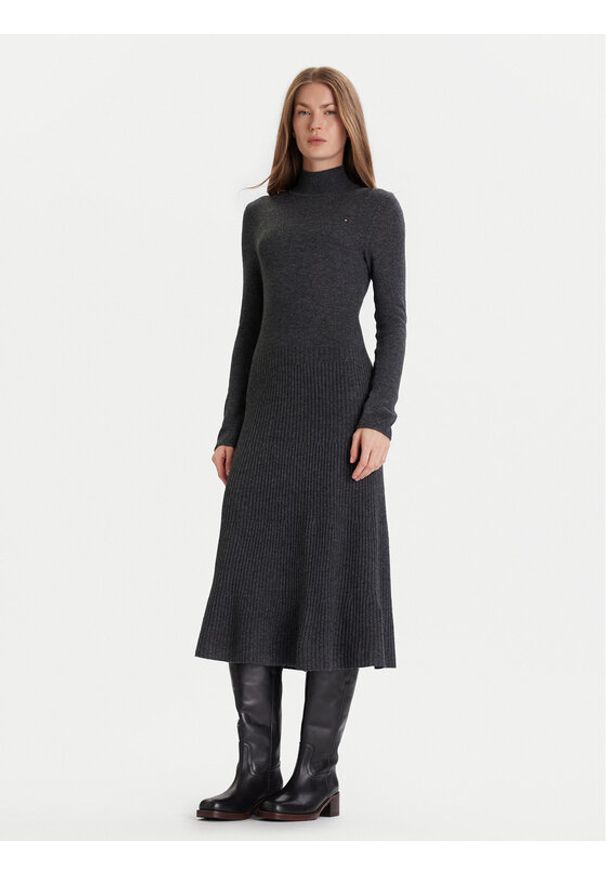 TOMMY HILFIGER - Tommy Hilfiger Sukienka codzienna WW0WW47303 Szary Regular Fit. Okazja: na co dzień. Kolor: szary. Materiał: wełna. Typ sukienki: proste. Styl: casual