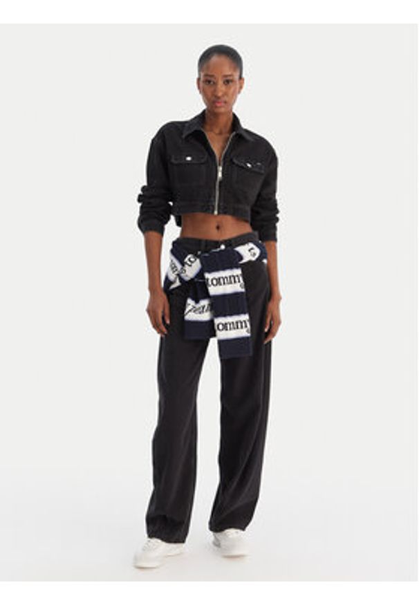 Tommy Jeans Jeansy DW0DW22522 Czarny Barrel Fit. Kolor: czarny