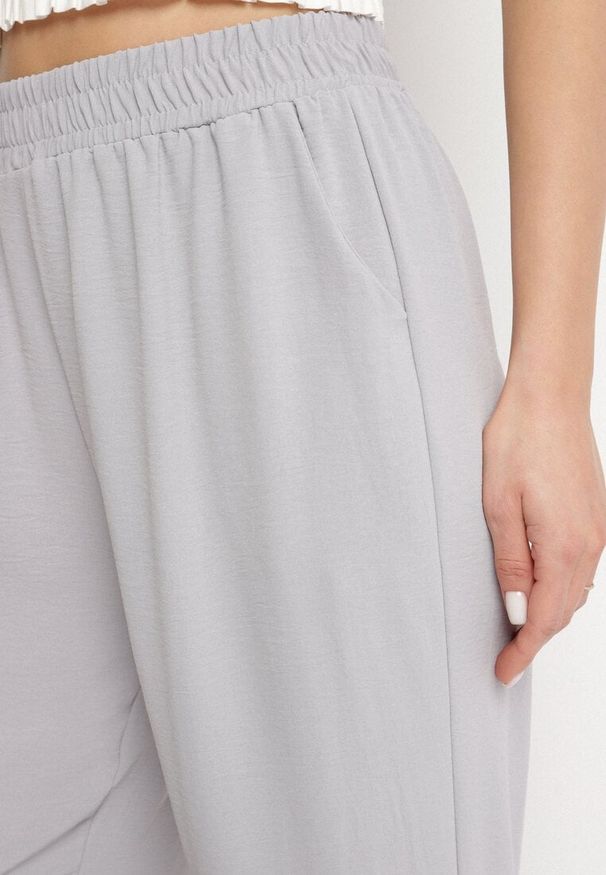 Born2be - Szare Szerokie Spodnie z Bawełną i Wysokim Stanem Neorenna. Okazja: na co dzień. Stan: podwyższony. Kolor: szary. Materiał: bawełna. Styl: casual