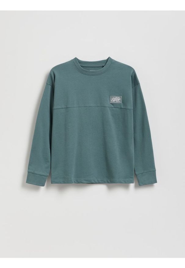 Reserved - Bawełniany longsleeve - morski. Kolor: morski. Materiał: bawełna. Długość rękawa: długi rękaw