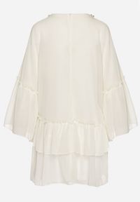 Born2be - Jasnobeżowa Rozkloszowana Sukienka Mini z Dekoltem Ozdobionym Cyrkoniami i Falbanką Stevianta. Kolor: beżowy. Wzór: aplikacja. Długość: mini #3