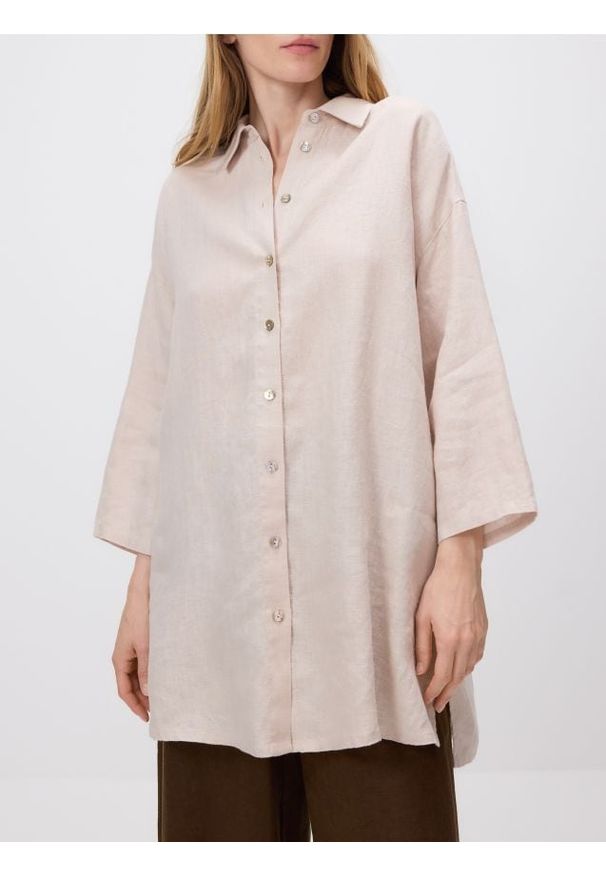 Reserved - Długa lniana koszula - beżowy. Kolor: beżowy. Materiał: len. Długość: długie