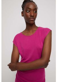 medicine - Medicine sukienka kolor różowy mini dopasowana. Kolor: różowy. Materiał: dzianina. Długość rękawa: krótki rękaw. Wzór: gładki. Typ sukienki: asymetryczne, dopasowane. Długość: mini #2