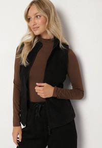 Born2be - Czarna Kamizelka Polarowa z Bawełną Anerrise. Okazja: na co dzień. Kolor: czarny. Materiał: polar, bawełna. Styl: casual