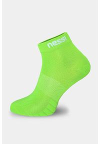 NESSI SPORTSWEAR - Bezszwowe skarpety oddychające Nessi Sportswear. Kolor: zielony. Sport: bieganie
