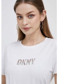DKNY - Dkny t-shirt damski kolor biały. Kolor: biały. Materiał: dzianina. Styl: klasyczny