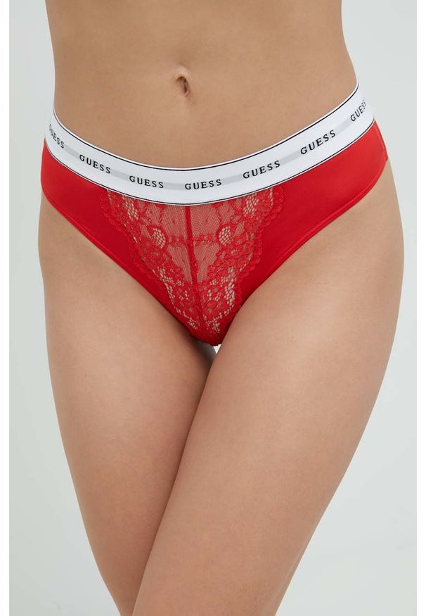 Guess stringi kolor czerwony z koronki. Kolor: czerwony. Materiał: koronka. Wzór: koronka